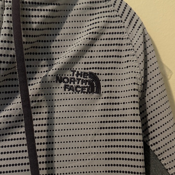 The North Face Women's Gray Striped Utility Jacket - Picture 2 of 4